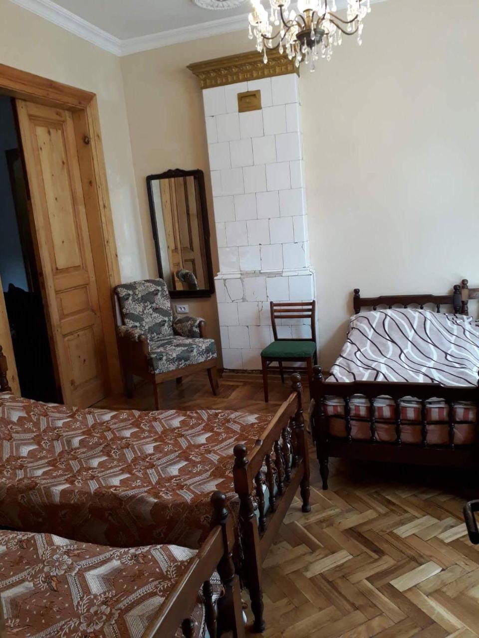 Old House Rustaveli Otel Borjomi Dış mekan fotoğraf